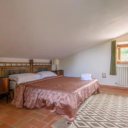 Vakantiehuis Grazia Tuscany, Great Value Family , Private Pool Pergognano